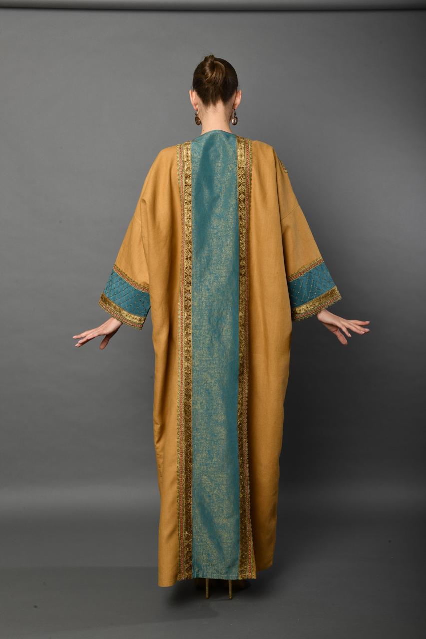 Majestic Sapphire Abaya