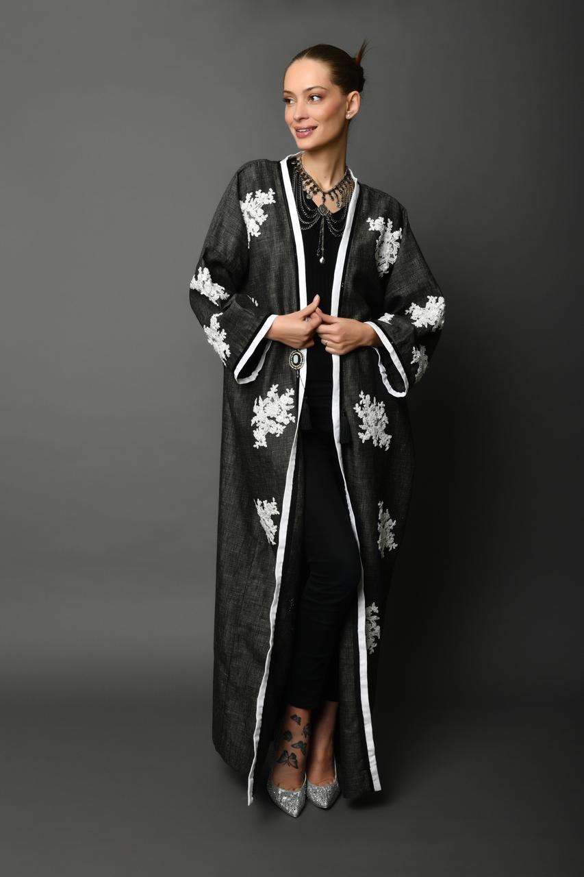 Noir Elegance Abaya